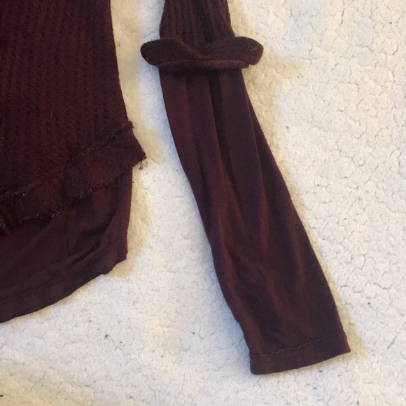 Free People | Laguna Maroon Thermal Top With Raw Hems and Thumbholes Size XS - Picture 9 of 13